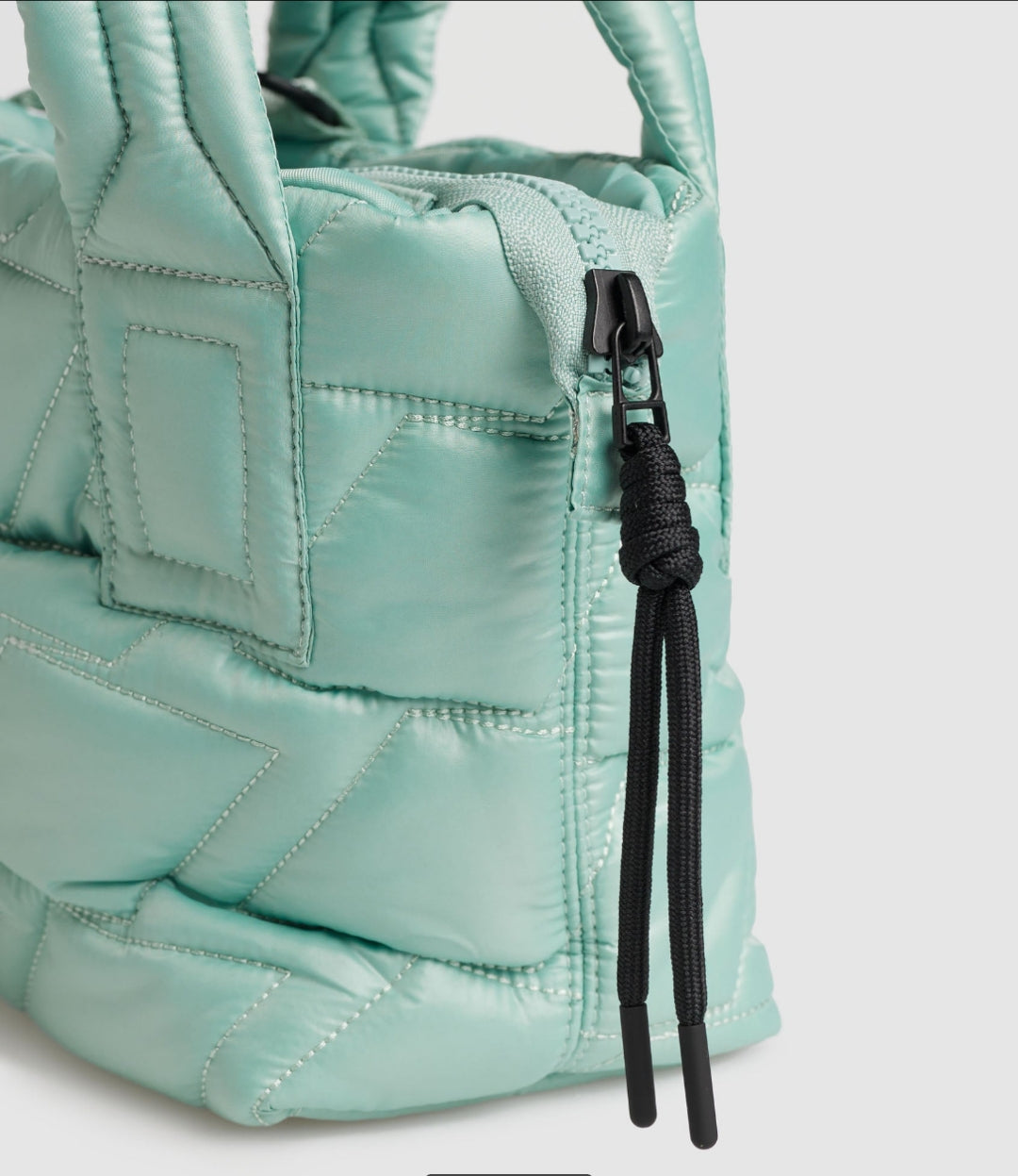 Gymshark Quilted mini tote