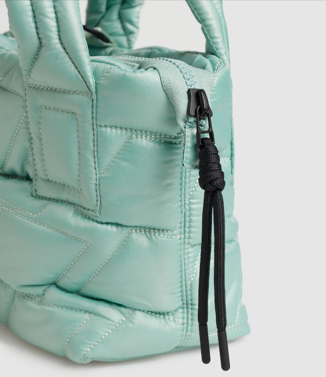 Gymshark Quilted mini tote